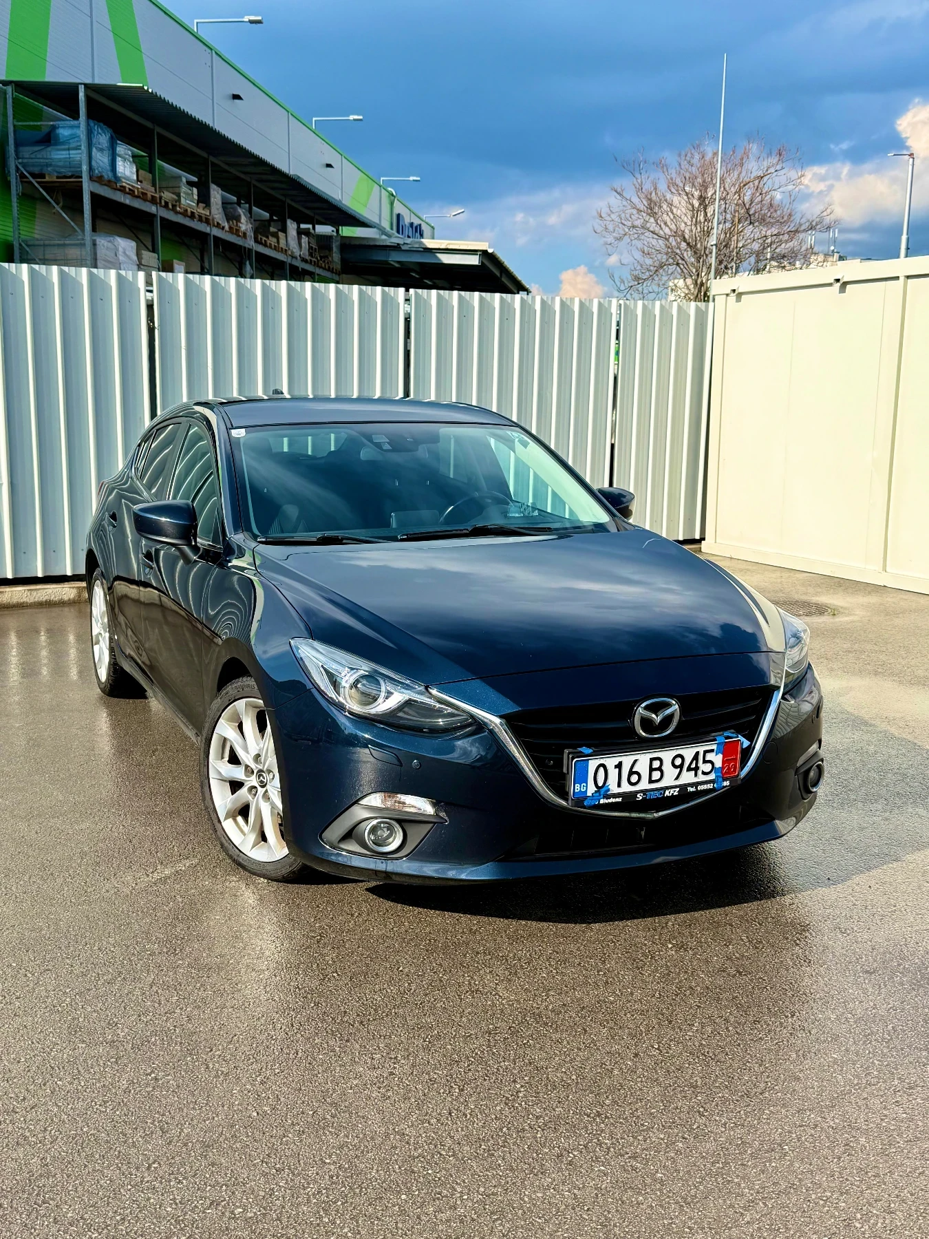 Mazda 3 2.0 Revolution