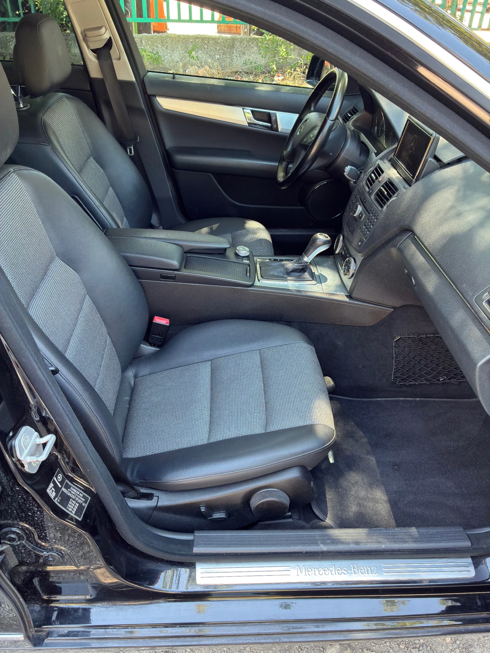 Mercedes-Benz C 200  C200 2.2CDI OM646 Avantgarde, снимка 12 - Автомобили и джипове - 54918962