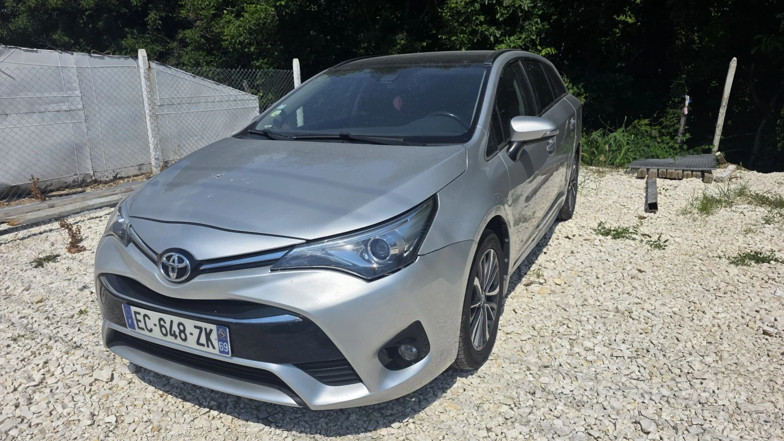 Toyota Avensis Averses D-4D