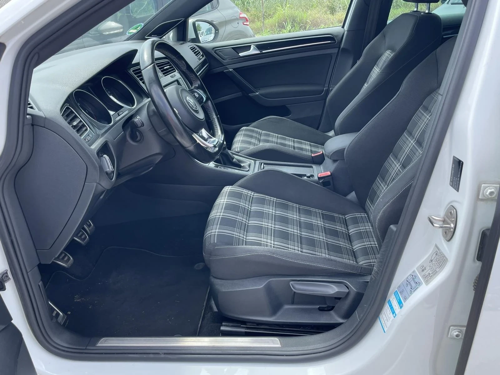 VW Golf GTD , снимка 5 - Автомобили и джипове - 55139270