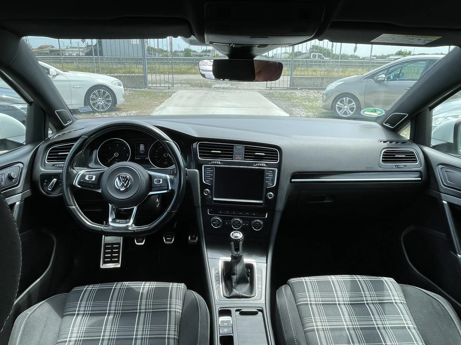 VW Golf GTD , снимка 9 - Автомобили и джипове - 55139270