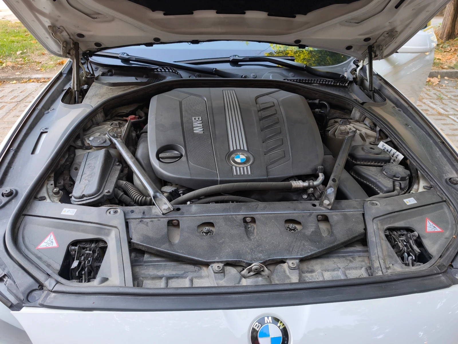 BMW 530 Xdrive, снимка 9 - Автомобили и джипове - 55246014