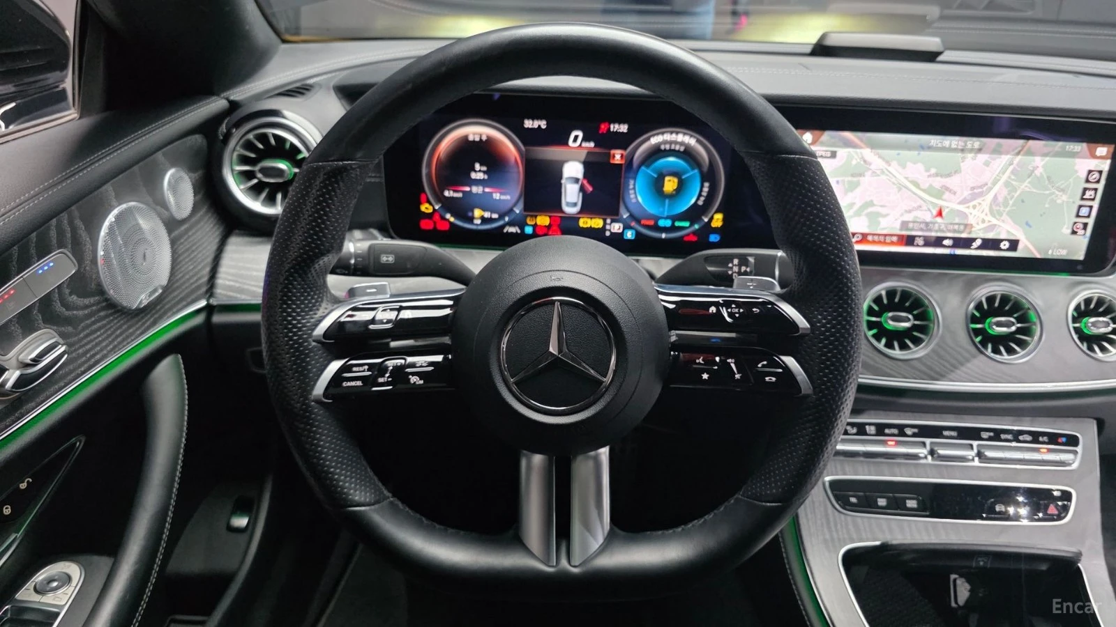 Mercedes-Benz E 450 4MATIC* DISTRONIC* ОБДУХВАНЕ* 360* КАМЕРА* HUD* , снимка 6 - Автомобили и джипове - 55504391