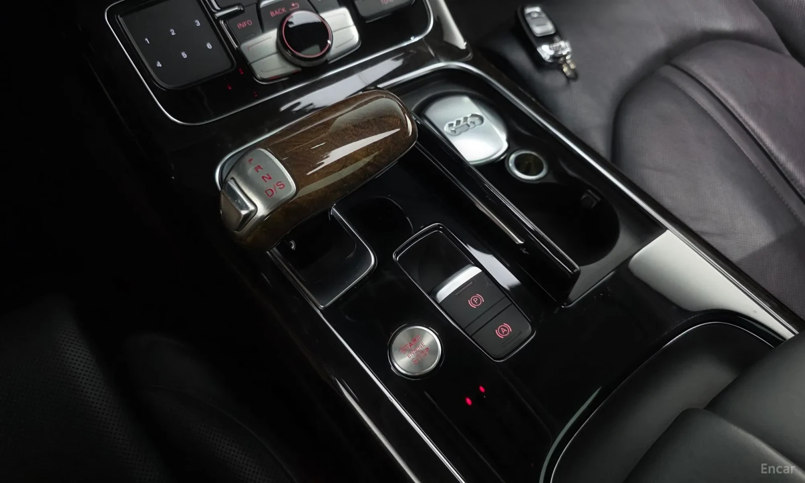 Audi A8 4.2TDI\Монитори\LONG Version, снимка 9 - Автомобили и джипове - 55888686