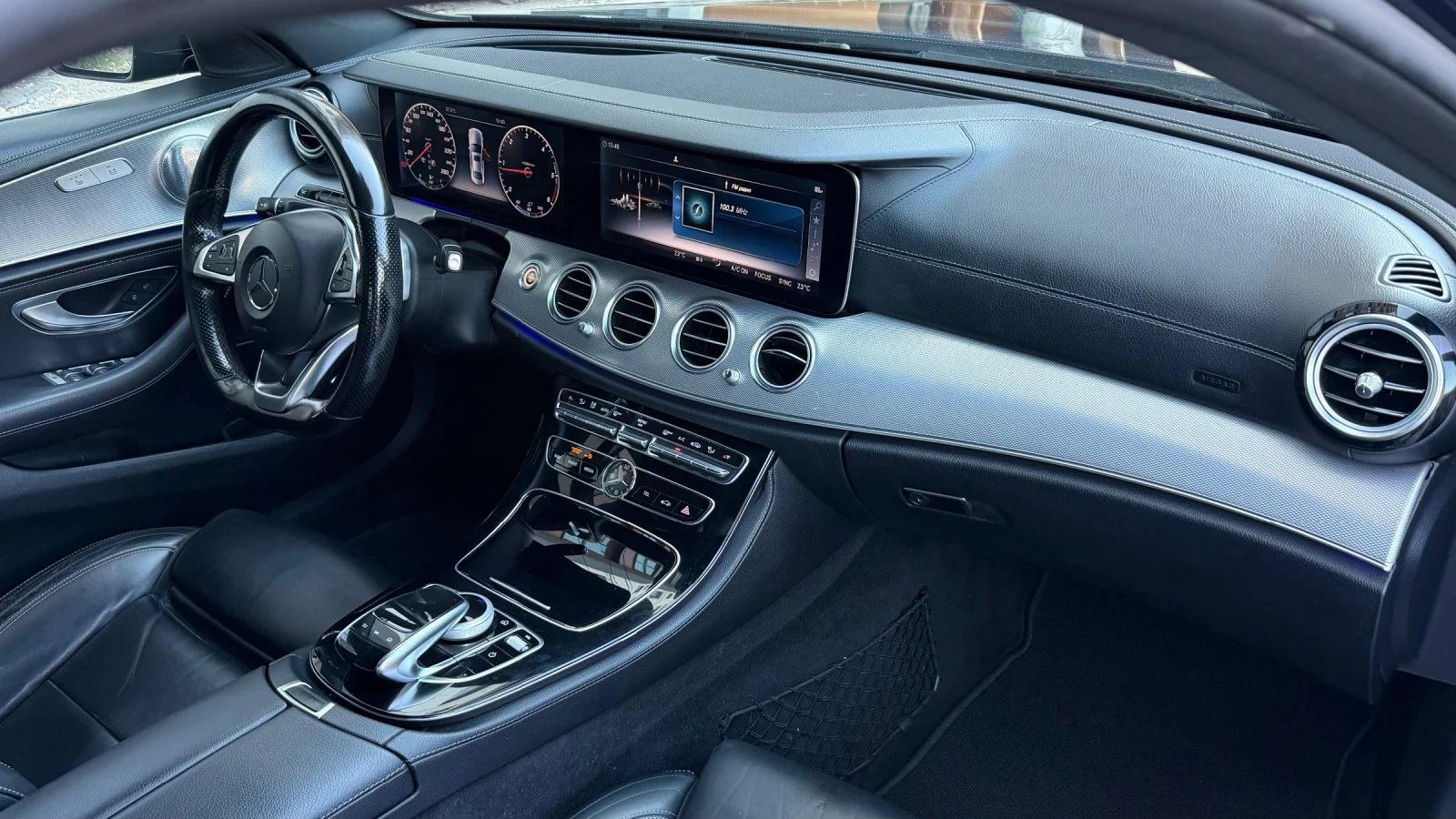 Mercedes-Benz E 220 CDI/4Matik/Burmester/AMG/MULTI BEAM, снимка 7 - Автомобили и джипове - 56132801