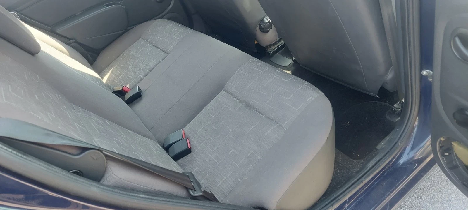 Dacia Sandero 1, 6, снимка 6 - Автомобили и джипове - 56139702