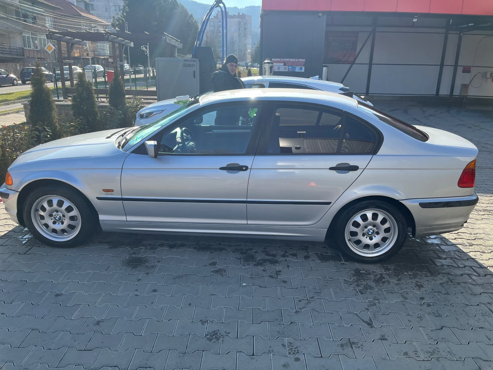 BMW 318 i