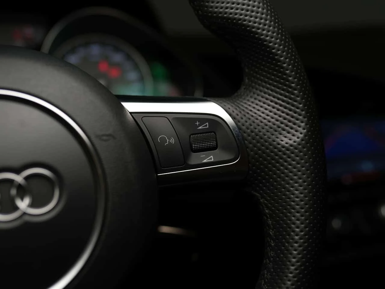 Audi R8 * MANUAL | B&O | NAV PKG * CARFAX *  | Mobile.bg � ����������� 13