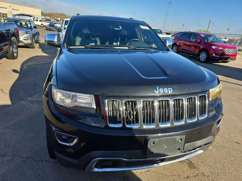 Jeep Grand cherokee Крайна цена с вс. такси до България без търг!, снимка 1 - Автомобили и джипове - 48651552