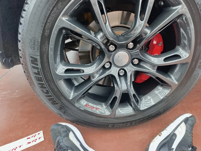 Jeep Grand cherokee SRT, снимка 14 - Автомобили и джипове - 51469613