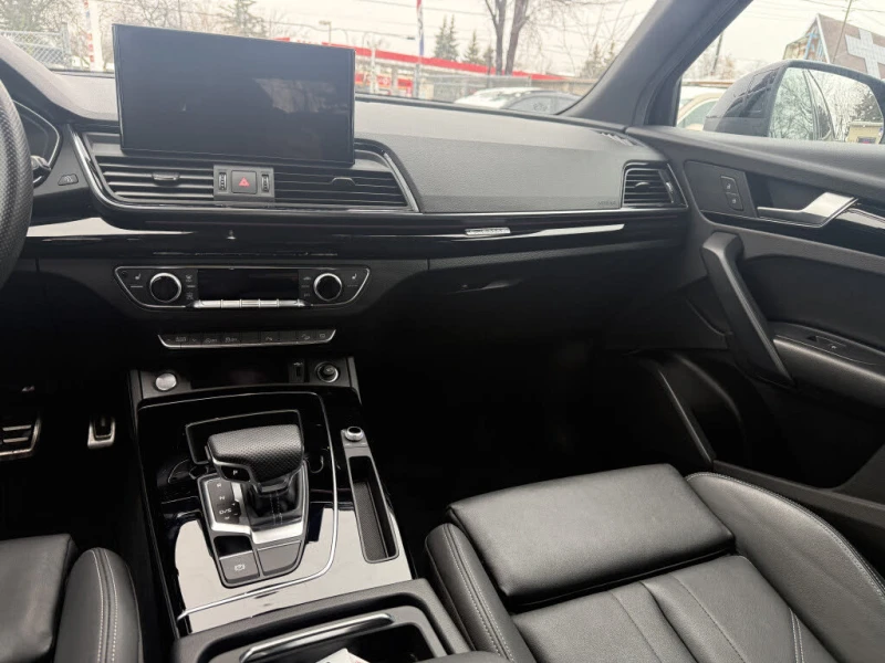 Audi Q5 Premium Plus S Line* АвтоКредит* (Цена до БГ) , снимка 17 - Автомобили и джипове - 53376685