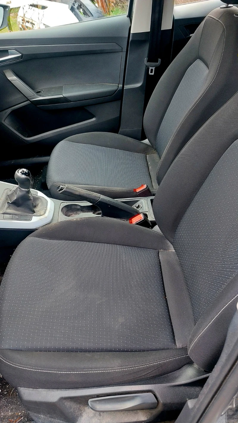 Seat Arona 1.0 TGI, снимка 6 - Автомобили и джипове - 53525563