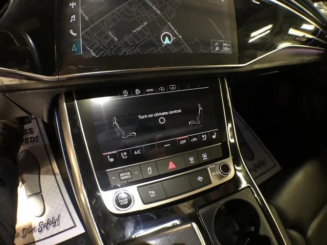 Audi Q7 55 tfsi Progressive, снимка 10 - Автомобили и джипове - 55086467