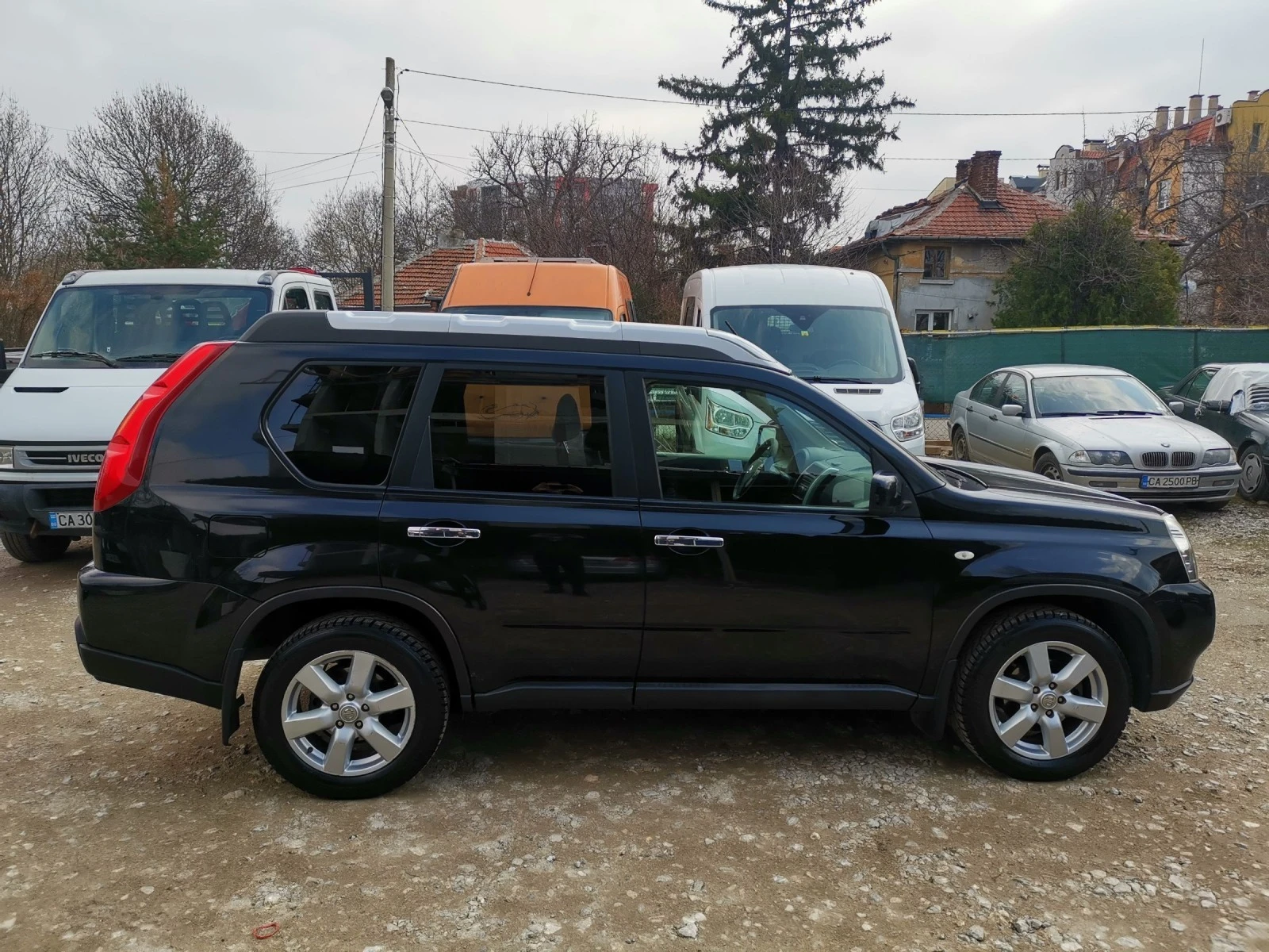 Nissan X-trail 2.0 FACE 4x4 - изображение 5