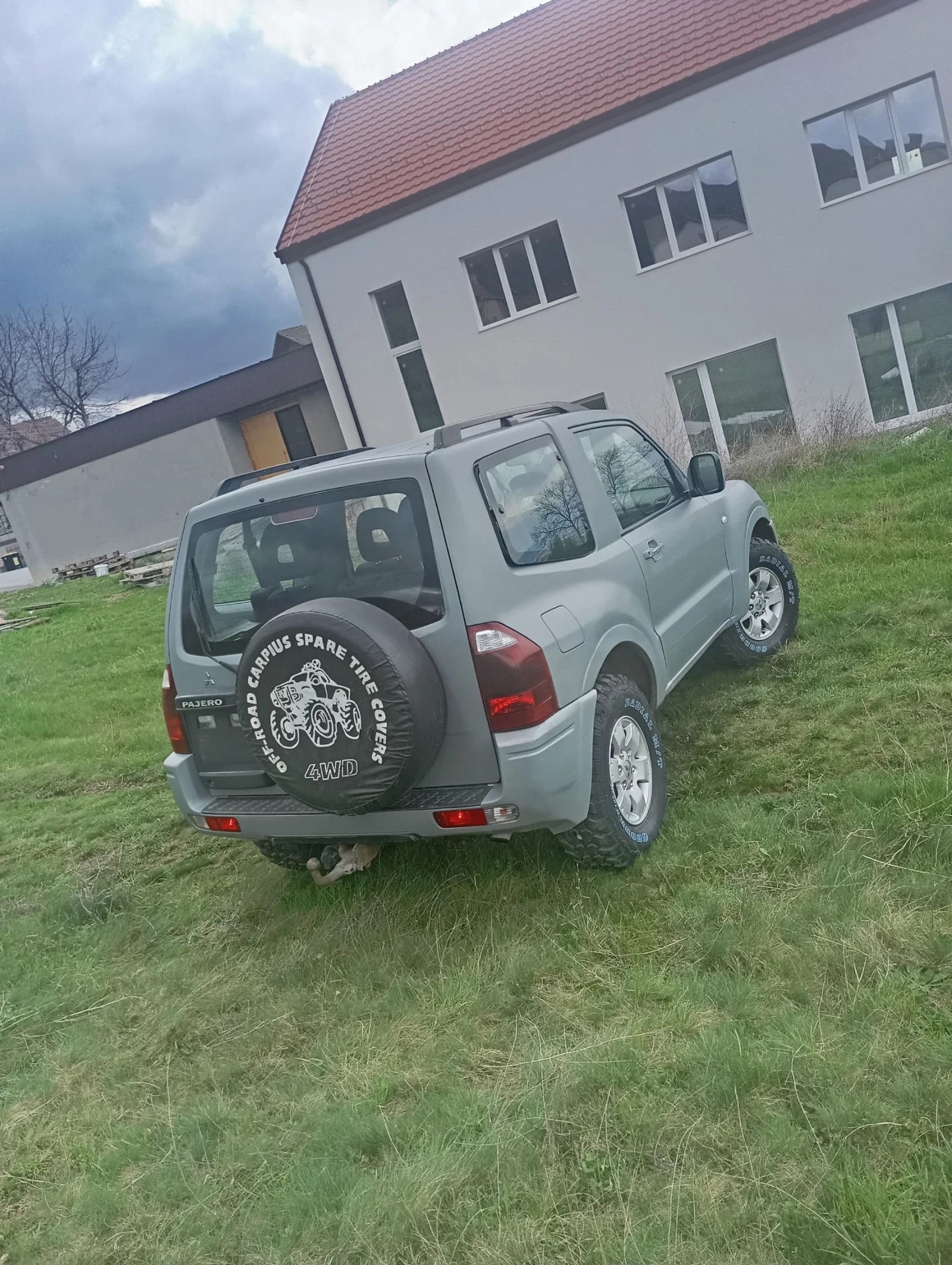Mitsubishi Pajero 2.5 116к. - изображение 9