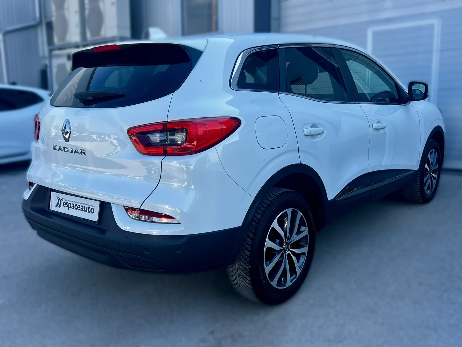 Renault Kadjar 1.3 TCe / 140 к.с. / EDC - изображение 4