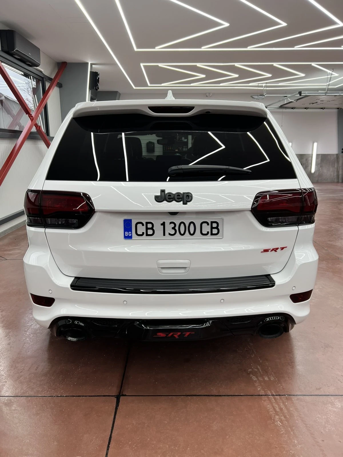 Jeep Grand cherokee SRT - изображение 4
