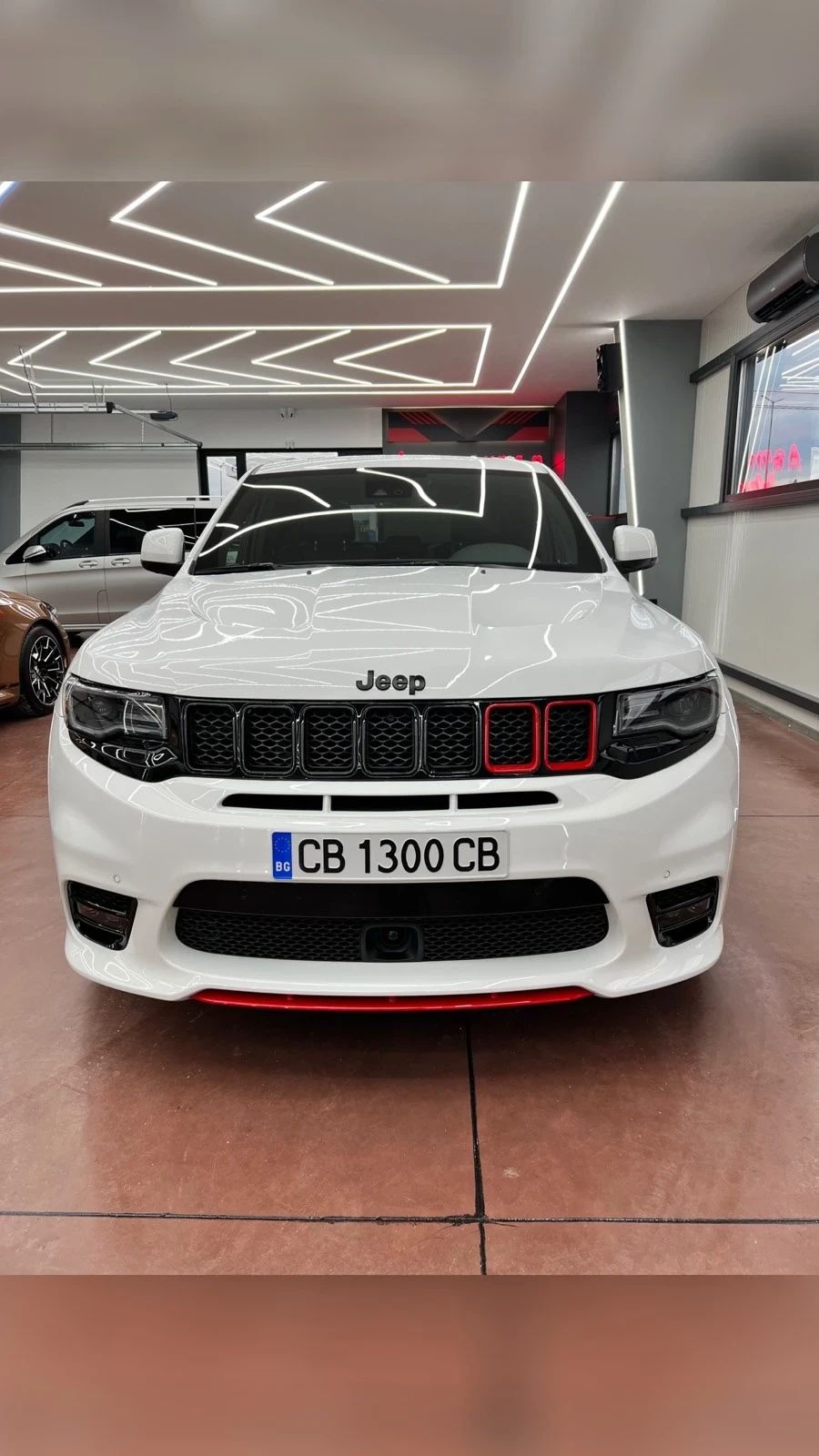 Jeep Grand cherokee SRT | Mobile.bg — изображение 1