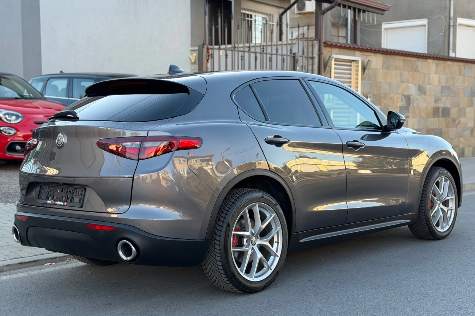Alfa Romeo Stelvio 2.0 First Edition Q4 Внос Швейцария - изображение 6