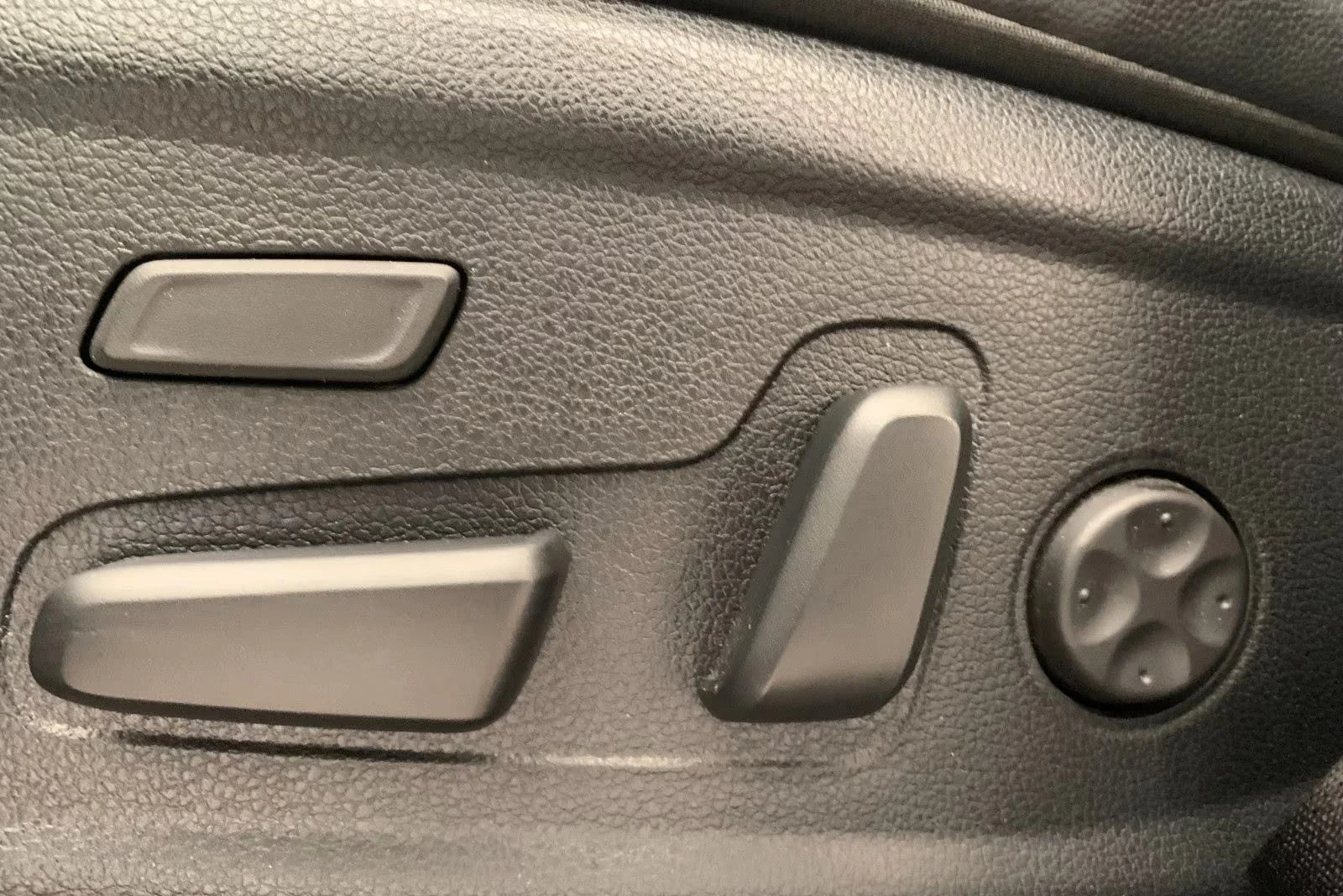 Hyundai Santa fe 1.6PHEV/265HP/PRIME/360/PANO/4WD/MEMO/HUD/763g - изображение 10