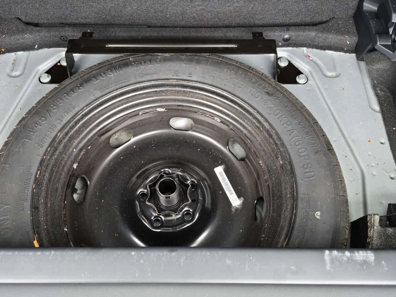 VW Tiguan * COMFORTLINE R LINE BLACK EDITION * , снимка 13 - Автомобили и джипове - 54970727
