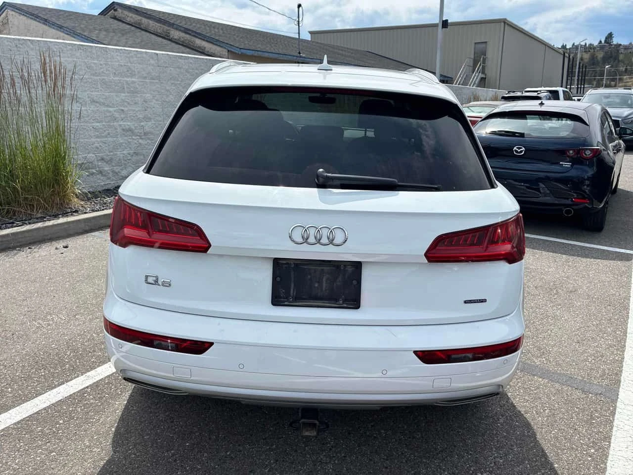 Audi Q5 * Progressiv * АВТОКРЕДИТ БЕЗ ПЪРВОНАЧАЛНА ВНОСКА*, снимка 4 - Автомобили и джипове - 55083051