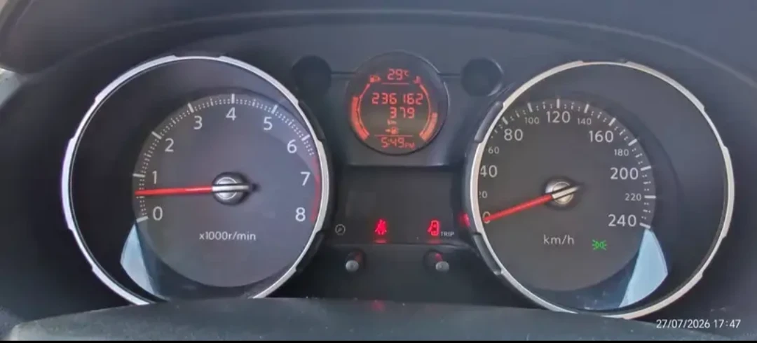 Nissan Qashqai, снимка 7 - Автомобили и джипове - 55563425