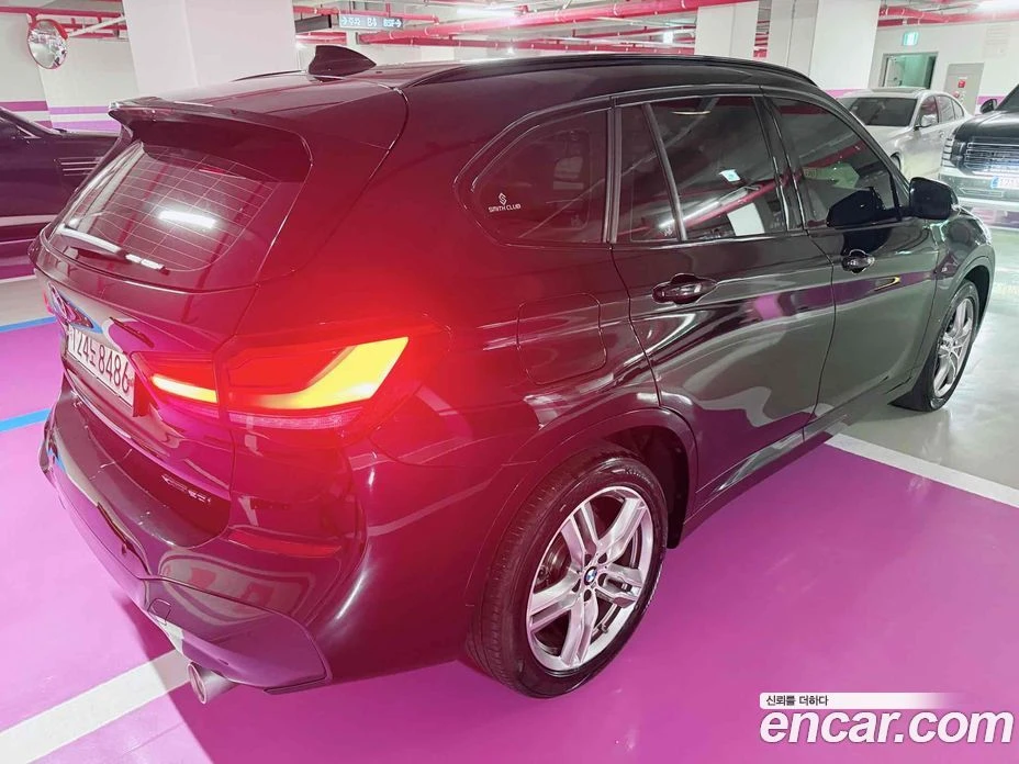 BMW X1 xDrive 20i M Sport, снимка 3 - Автомобили и джипове - 55668979