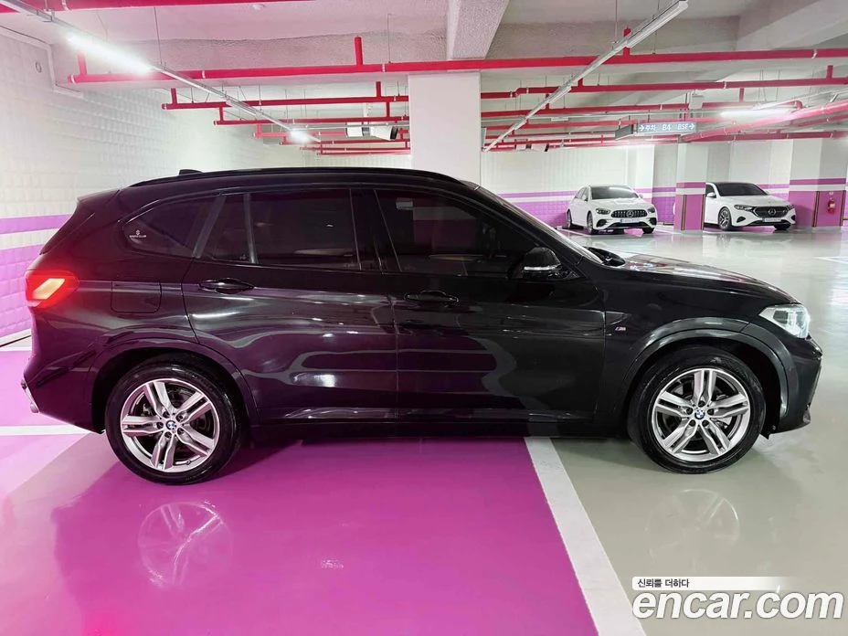 BMW X1 xDrive 20i M Sport, снимка 4 - Автомобили и джипове - 55668979