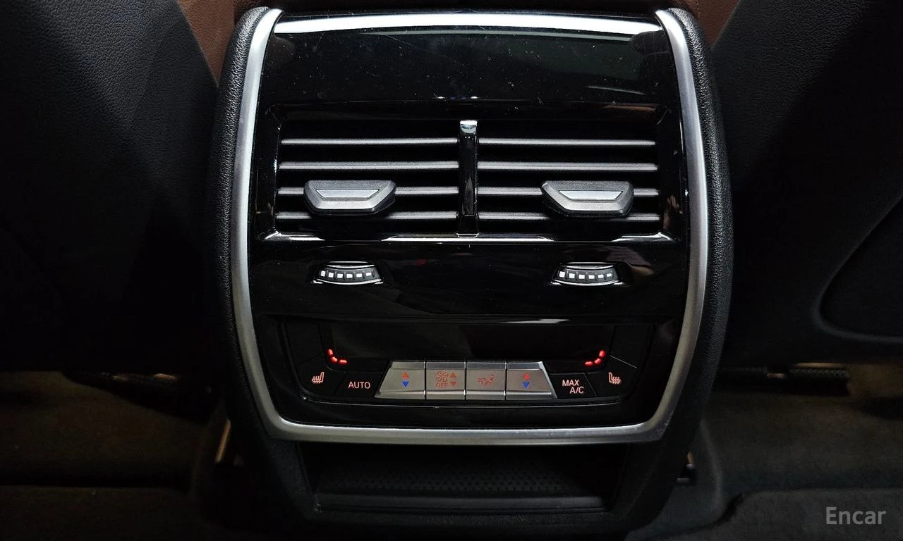 BMW X6 40i* M* SPORT* HARMON* KARDON* ОБДУХВАНЕ* ДИСТРОНИ, снимка 15 - Автомобили и джипове - 55961557