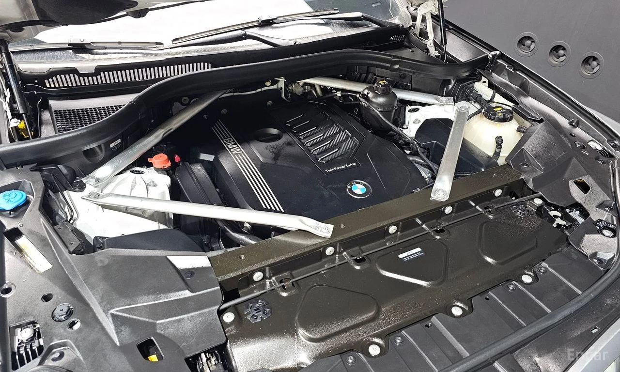 BMW X6 40i* M* SPORT* HARMON* KARDON* ОБДУХВАНЕ* ДИСТРОНИ, снимка 17 - Автомобили и джипове - 55961557