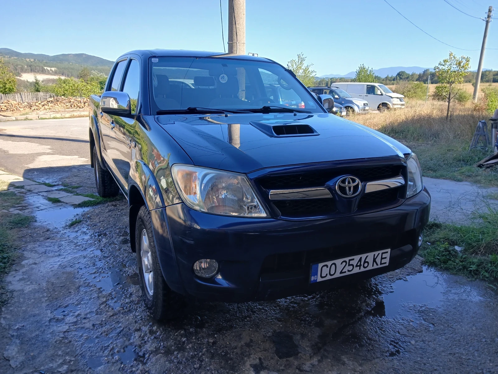 Toyota Hilux, снимка 2 - Автомобили и джипове - 56346479
