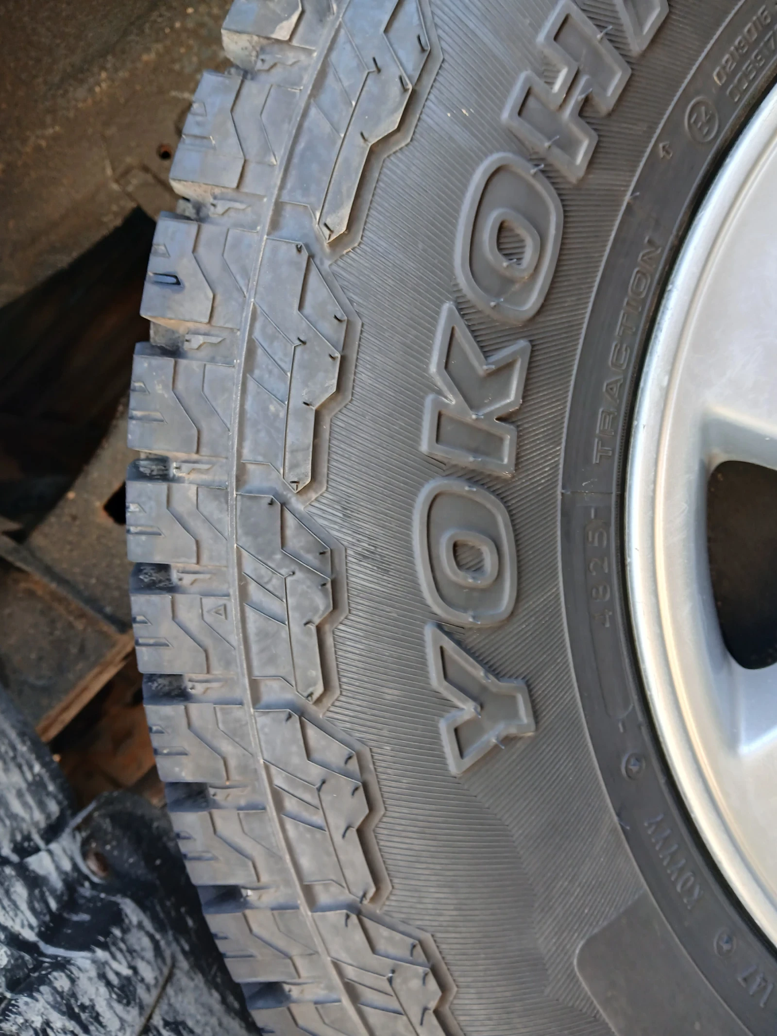 Toyota Hilux, снимка 8 - Автомобили и джипове - 56346479