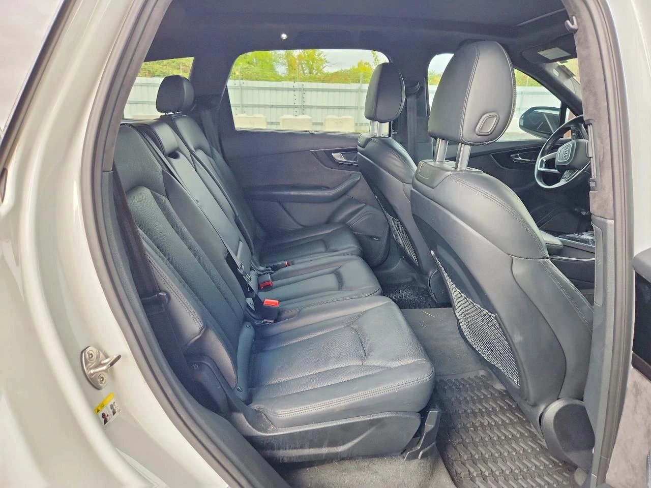 Audi Q7 3.0l Prestige, снимка 11 - Автомобили и джипове - 56570678