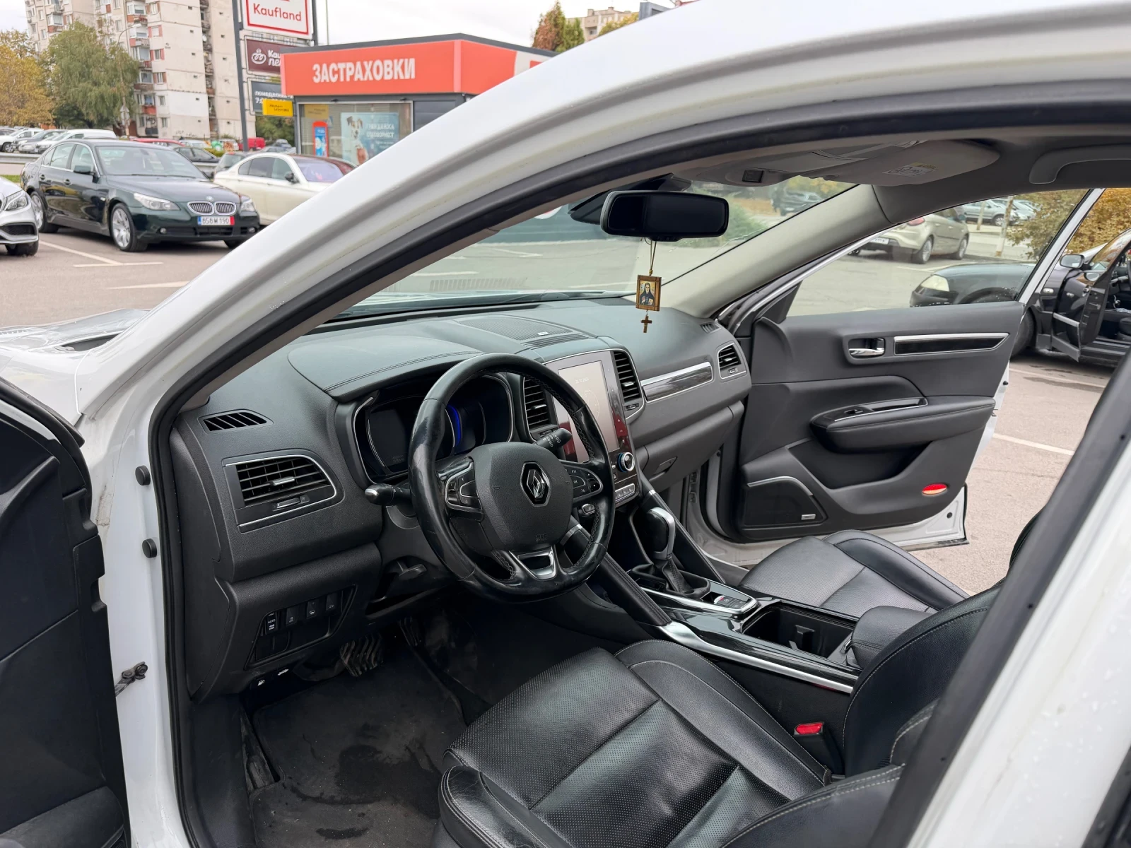 Renault Koleos, снимка 3 - Автомобили и джипове - 56719423