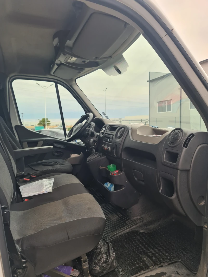 Renault Master III ДЪЛГА БАЗА 2.3L/ ЗАКУПЕН ОТ ОМНИКАР, снимка 15 - Бусове и автобуси - 49471251