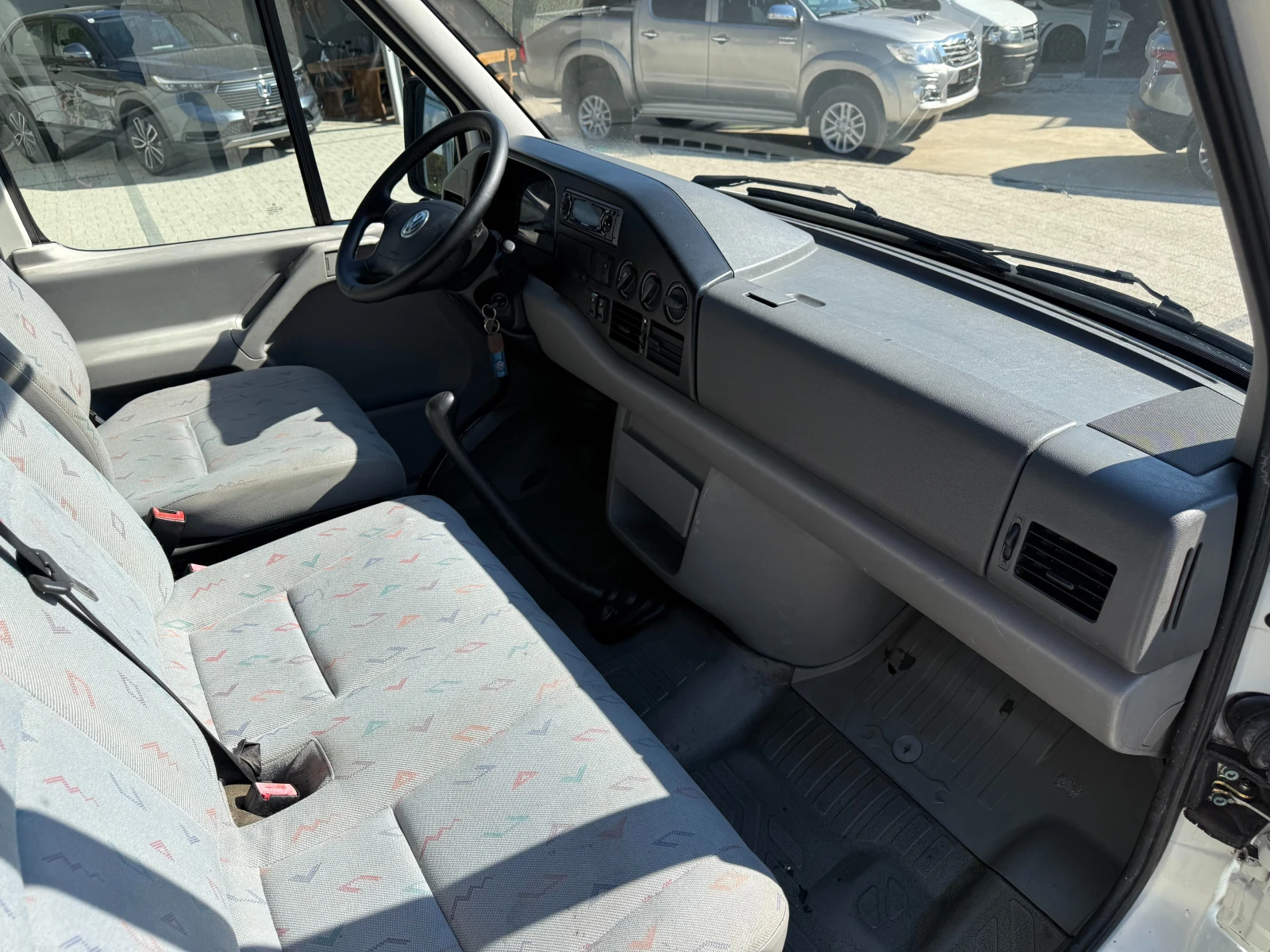 VW Lt 2.5TDI Клима L2H2  - изображение 9