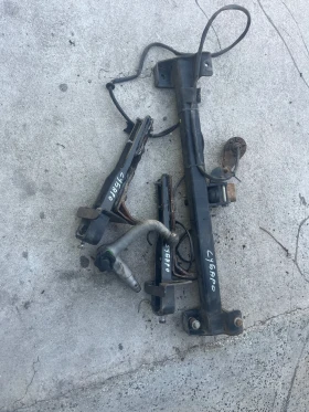  Теглич за Subaru Outback, снимка 2 - Части - 52810884