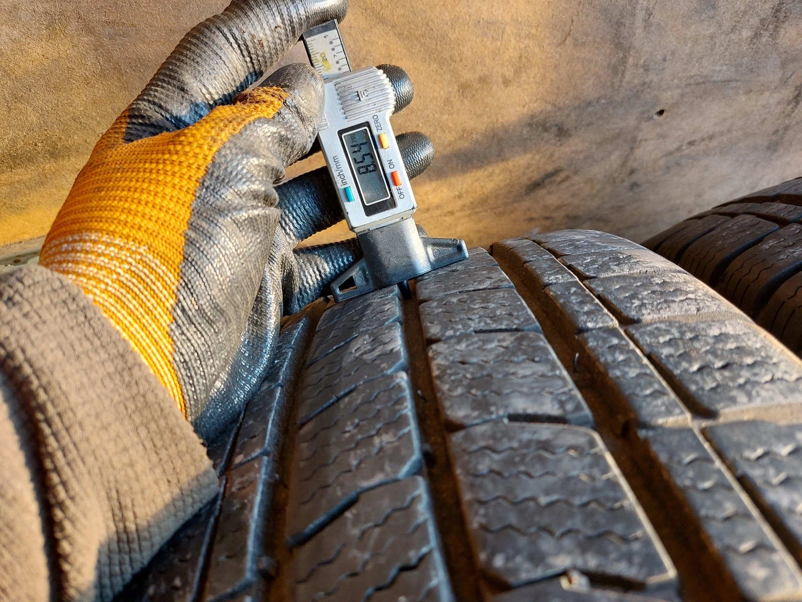 ���� 225/65R16 | Mobile.bg � ����������� 3