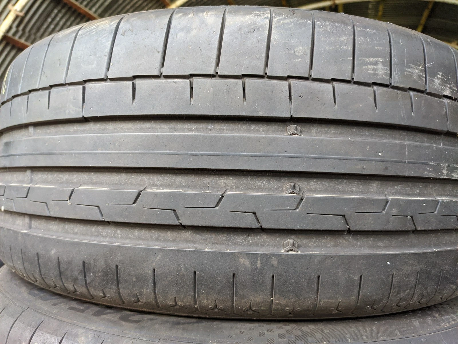Гуми Летни 245/45R19