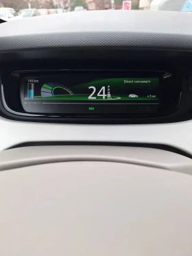 Renault Zoe 41 kw - 10000 € / 19558.30 лв. - 82876902 8
