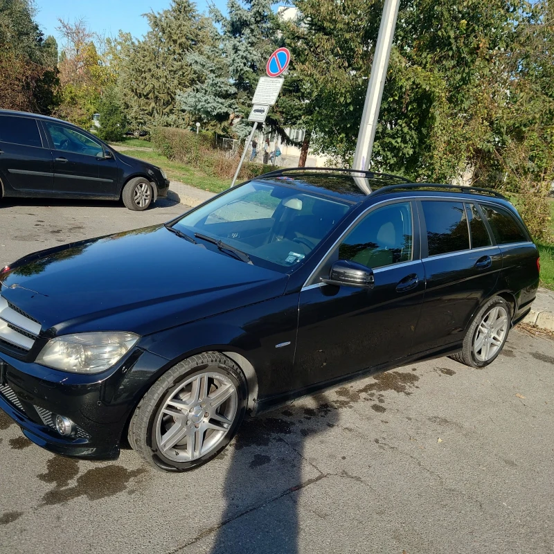 Mercedes-Benz C 220, снимка 2 - Автомобили и джипове - 47669062