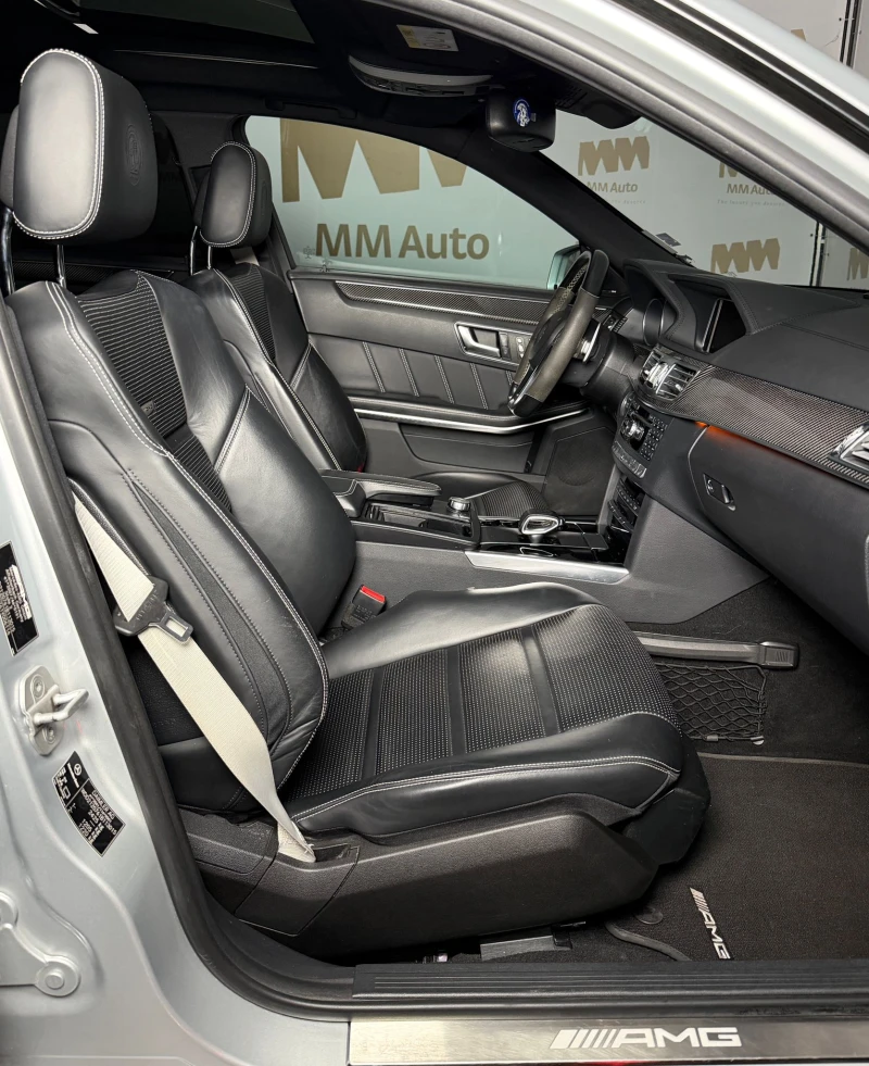 Mercedes-Benz E 63 AMG 4Matic* Ceramic* Performance* Carbon* H/K, снимка 9 - Автомобили и джипове - 52076860