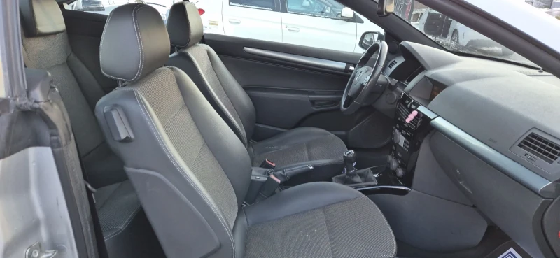 Opel Astra 1.8-140кс.КЛИМА, снимка 11 - Автомобили и джипове - 53078445