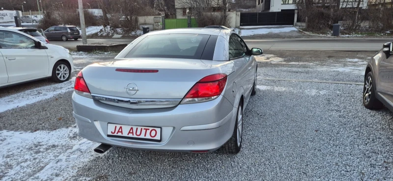 Opel Astra 1.8-140кс.КЛИМА, снимка 6 - Автомобили и джипове - 53078445