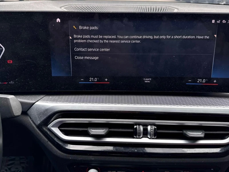 BMW 330 330i xDrive  CARFAX, снимка 9 - Автомобили и джипове - 53283759