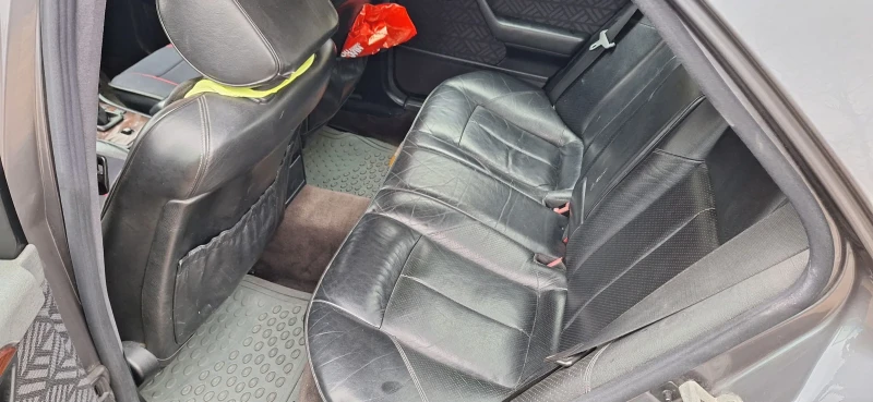 Mercedes-Benz C 200, снимка 6 - Автомобили и джипове - 53313018