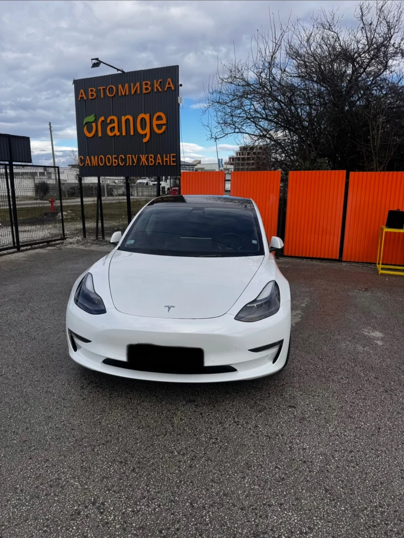 Tesla Model 3 Performance