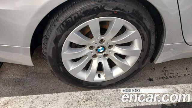BMW 528, снимка 5 - Автомобили и джипове - 56077737