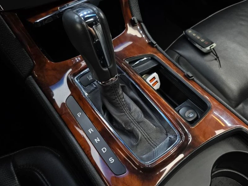 Lincoln MKS 3.7| 305�.�. | Mobile.bg � ����������� 9